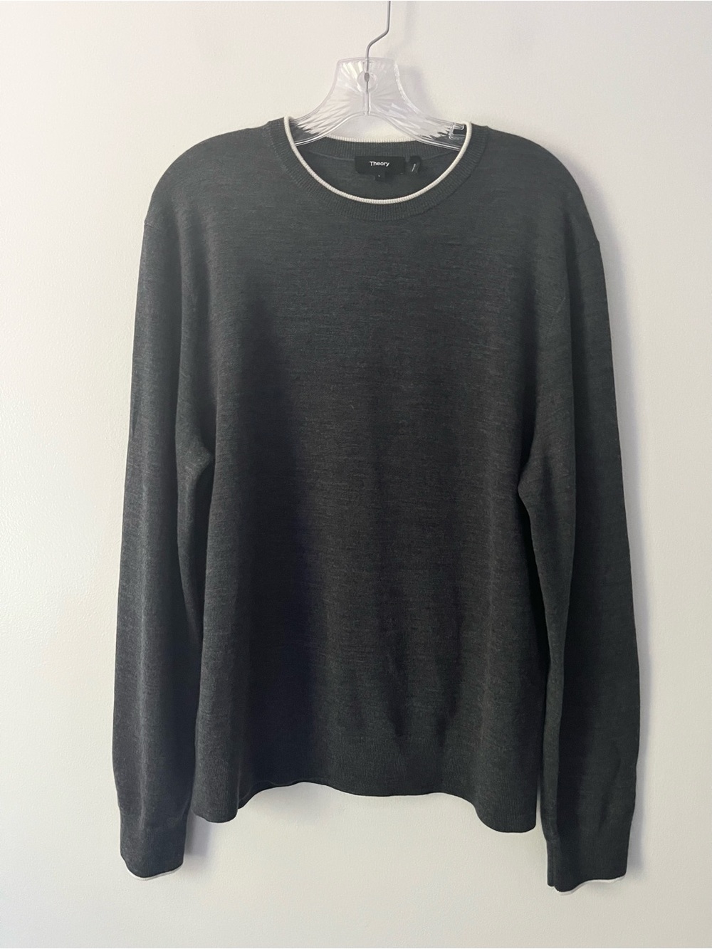 Theory Arnaud Crew Neck Sweater Regal Merino Wool Knit Gray L Quiet Luxury
